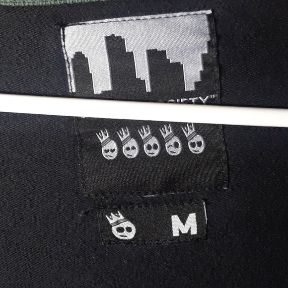 LONG BLACK W/ RED &GREEN STRIPS CARDIGON - Picture 6 of 6